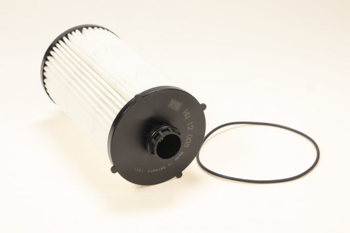 HU 12 008 x Flüssigkeitsfilterelement (metallfrei)