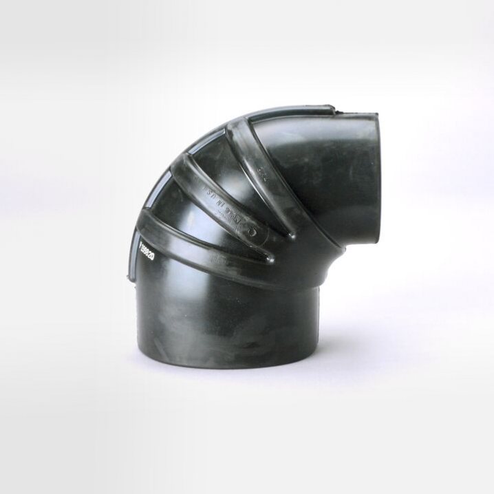 P159820 Reduzierstutzen 90°, 177,8/127mm (Gummi)