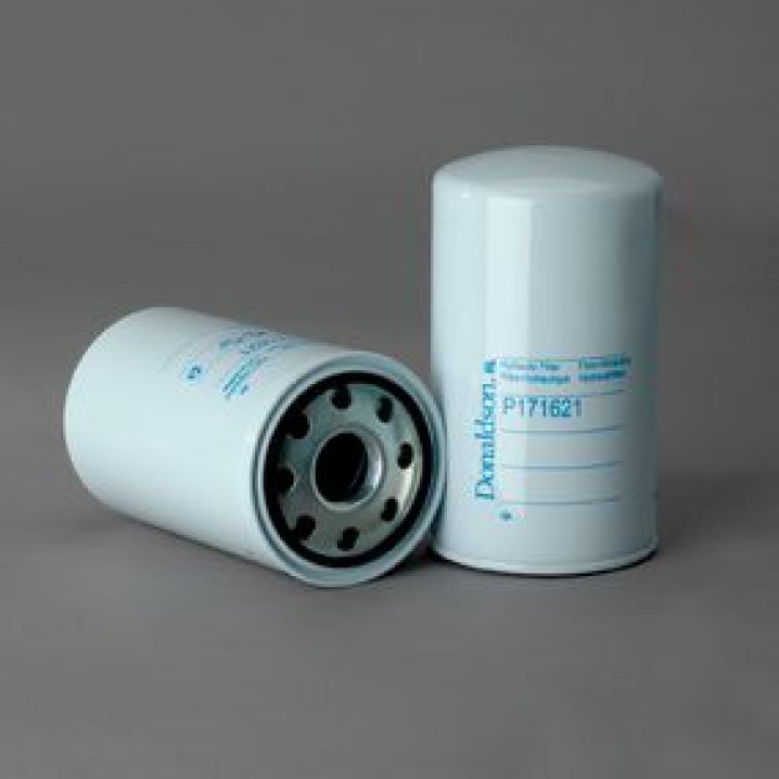 P171621 oil filter (spin-on)