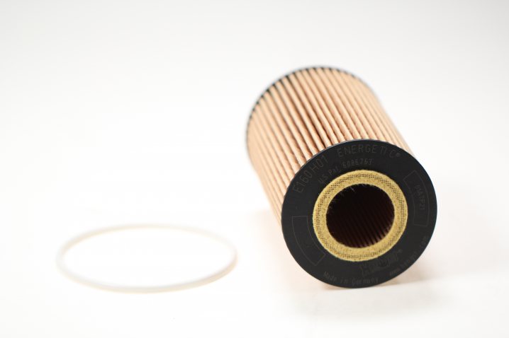 E160H01 D28 Ölfilter