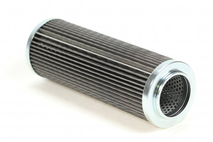 WT1718 oil filter (hydraulic)