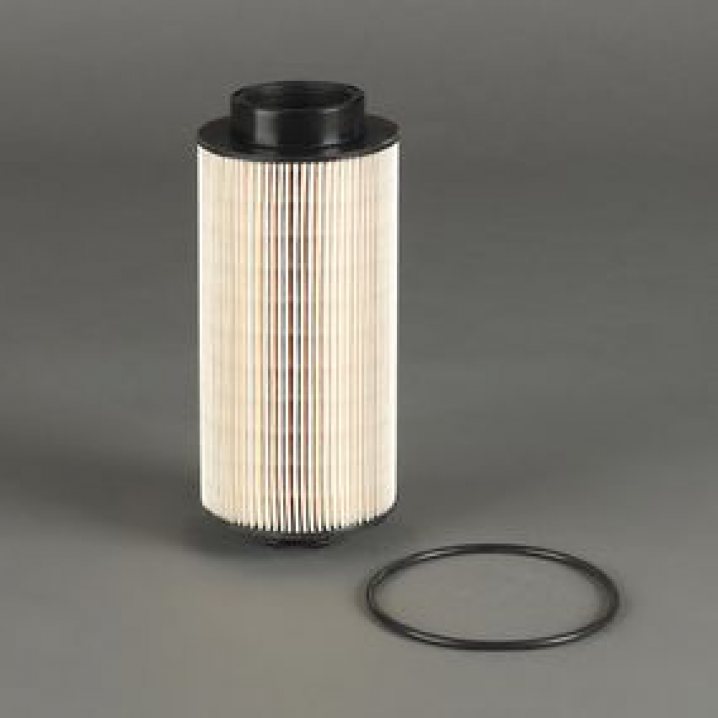 P550631 fuel filter