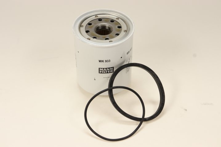 WK 933 x fuel filter