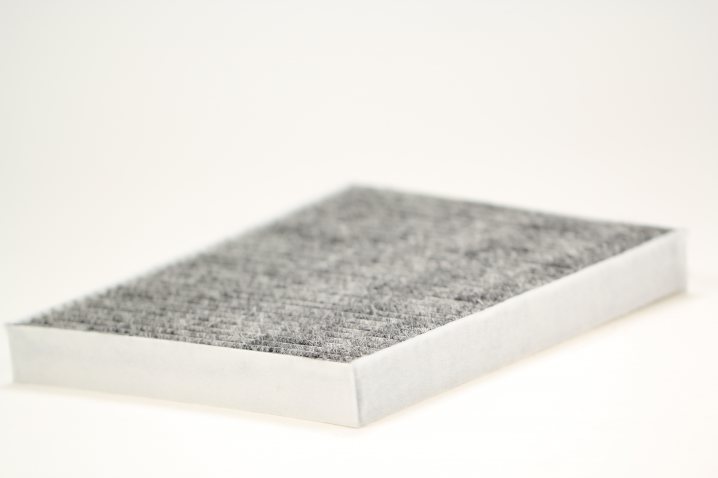CUK 2842 cabin air filter (activated carbon)
