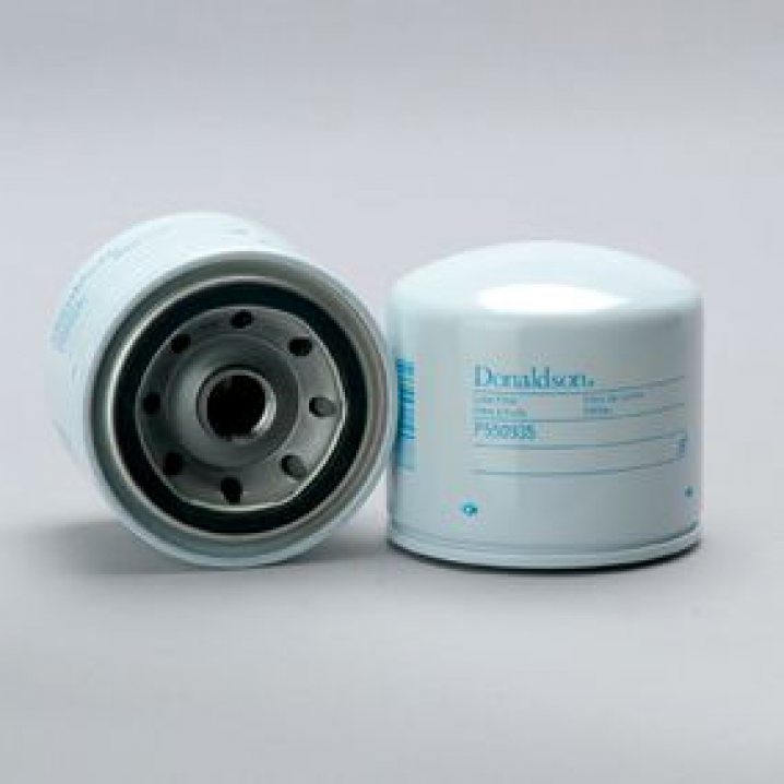 P550935 oil filter (spin-on)
