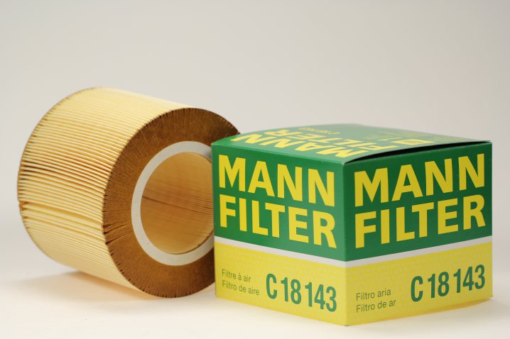 C 18 143 air filter element