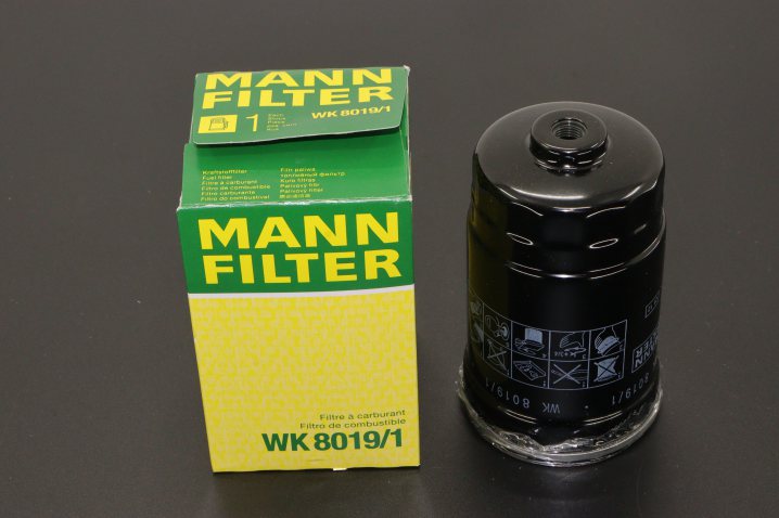 MANN-FILTER WK 8019/1 Kraftstofffilter SpinOn