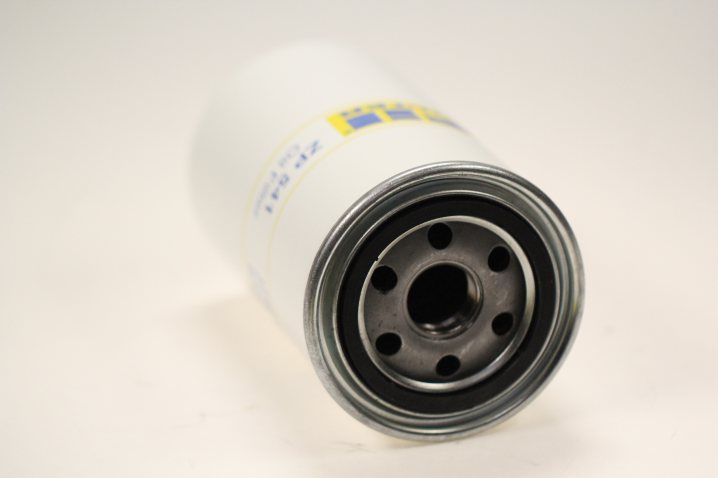 ZP541 oil filter spin-on