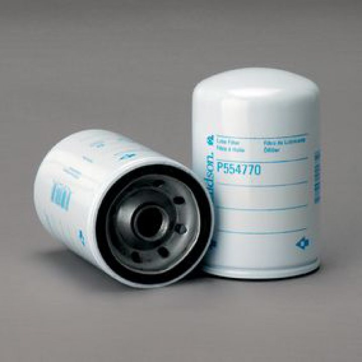 P554770 oil filter (spin-on)