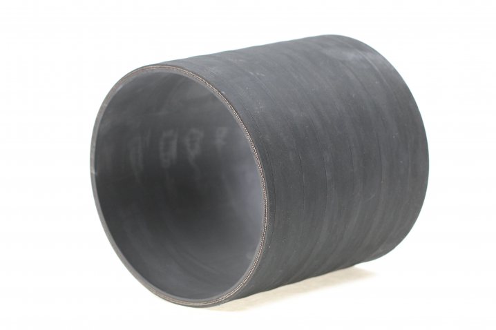 EIT-208-2724 connecting hose (rubber)