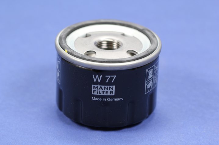 W 77 oil filter (spin-on)