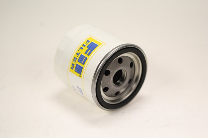 ZP557B oil filter spin-on