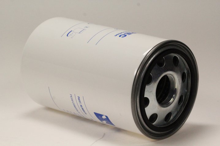 A121G06 oil filter (spin-on)