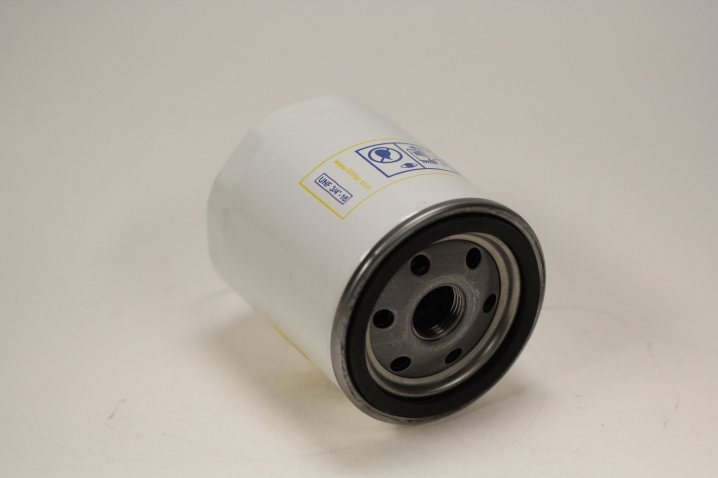 ZP557 oil filter spin-on