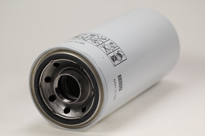 WD 13 145/3 oil filter (spin-on)