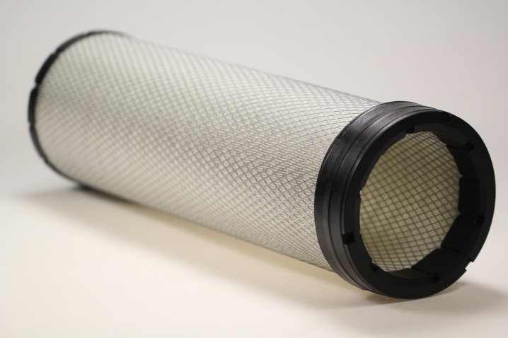 CF 18 211 air filter element (secondary)