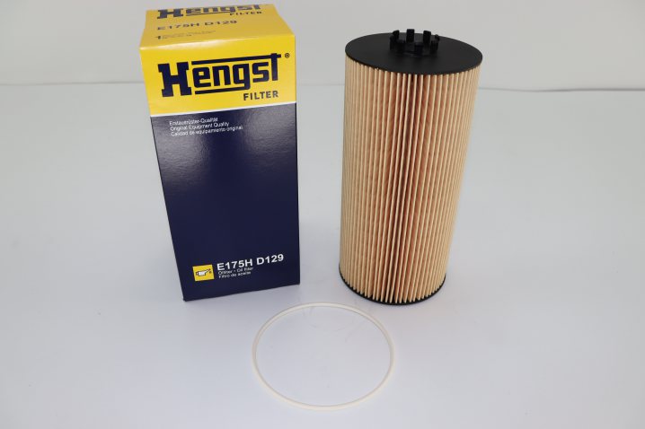 E175HD129 oil filter element (metal-free)
